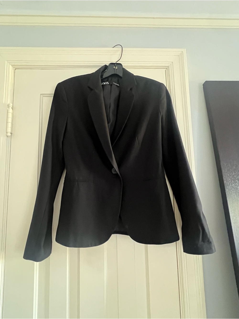 Zara Black Single-Button Women's Blazer